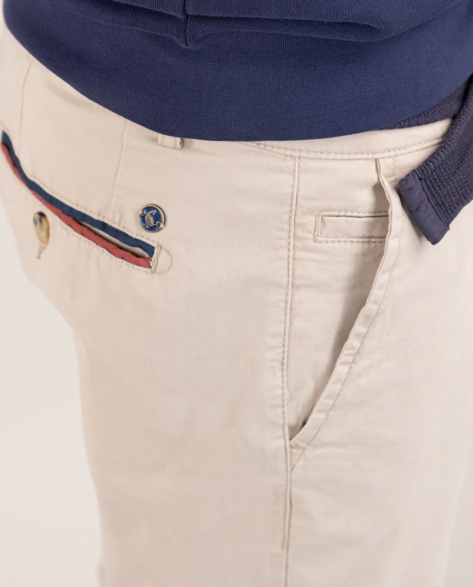 Pantalón Chino Básico Beige - Imagen 3