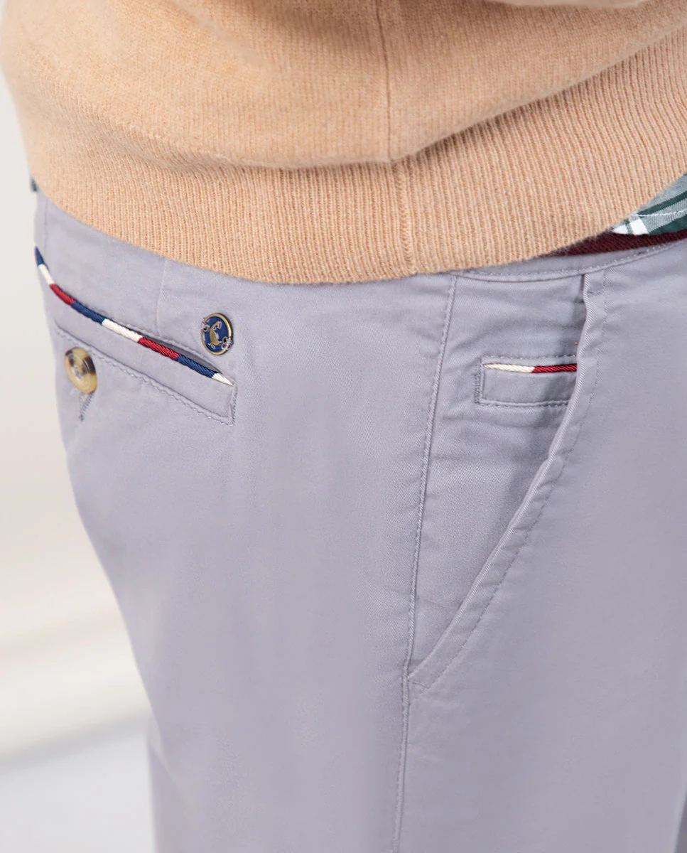 Pantalón Chino Pinza Gris - Imagen 7