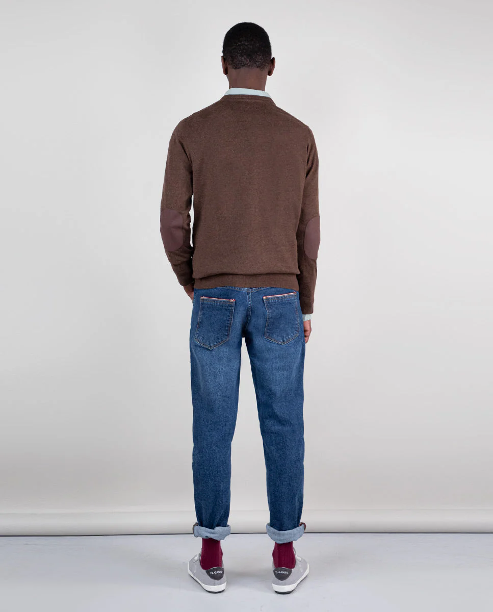 Jersey Cuello Pico Coderas Chocolate - Imagen 3