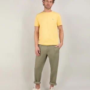 Camiseta Cuello Caja Garment Dyed Mostaza