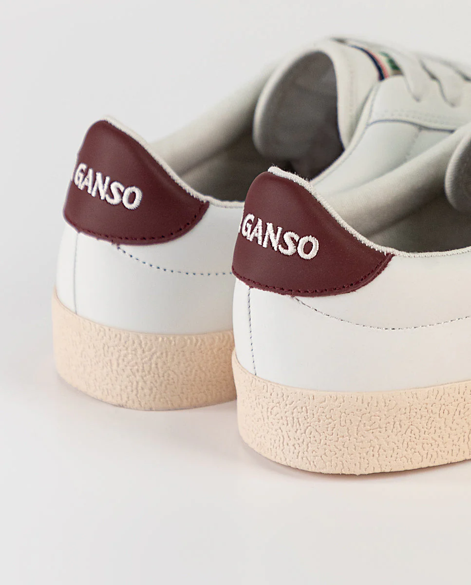 Zapatilla Blanca Piel Banda Roja - Imagen 5