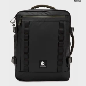Mochila Travel Baku M Reciclada Negra 26L.