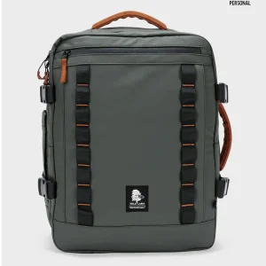 Mochila Travel Baku M Reciclada Verde 26 L.