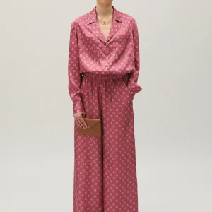 Camisa satinada con estampado