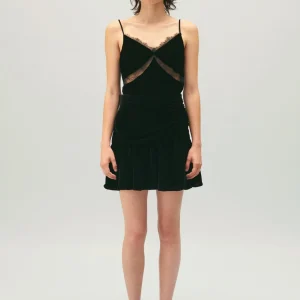 Falda corta de terciopelo