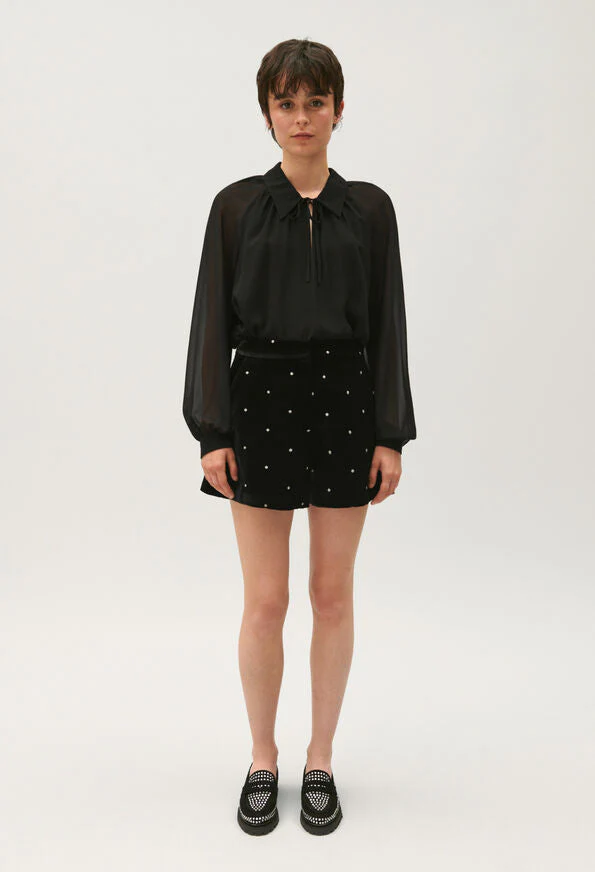 Pantalón corto de terciopelo negro