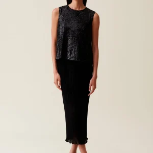 Top negro de lentejuelas