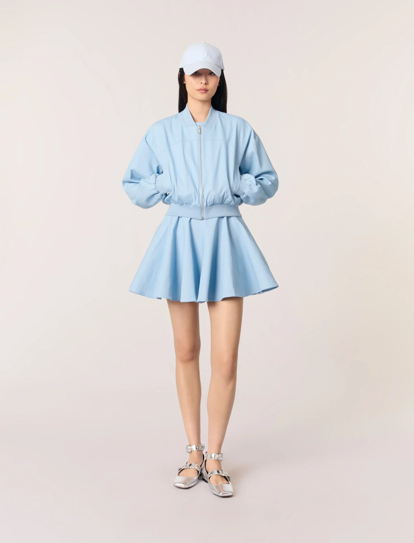 Cazadora bomber corta de denim