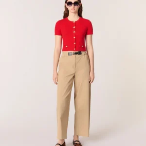 Cárdigan corto con botones dorados