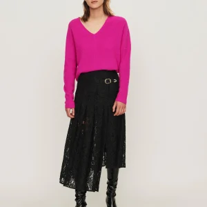 Falda en guipur con motivos cachemir