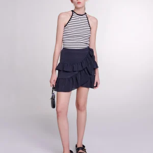 Falda corta con volantes