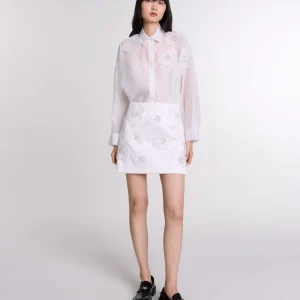 Falda satinada con flores