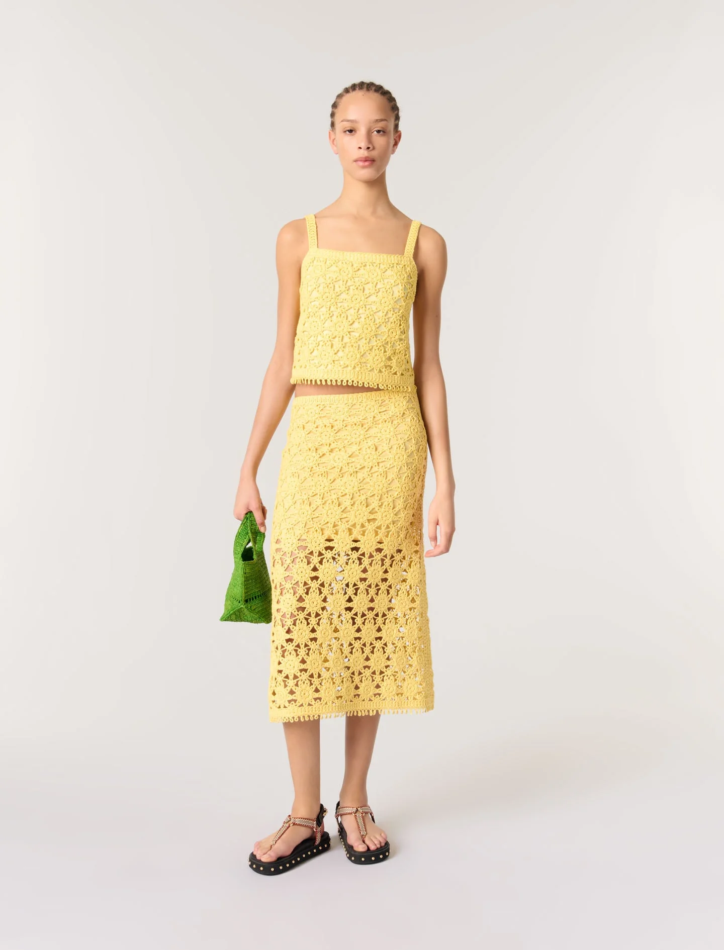 Falda larga de ganchillo