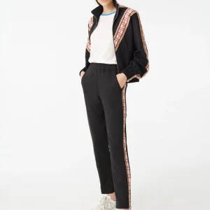 Pantalón tipo chandal con bandas