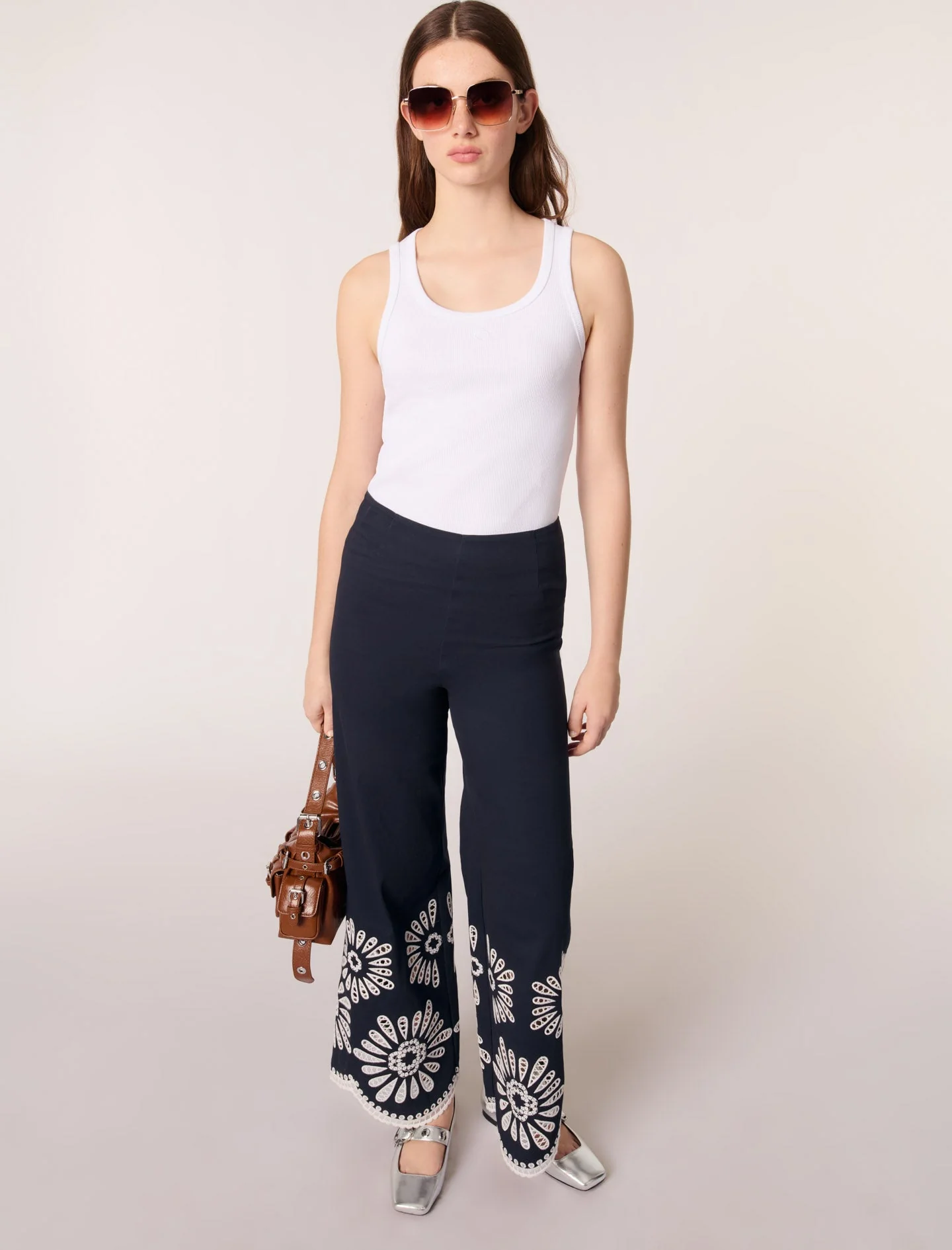 Pantalón con detalles de ganchillo - Imagen 3