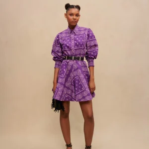 Vestido corto con estampado paisley