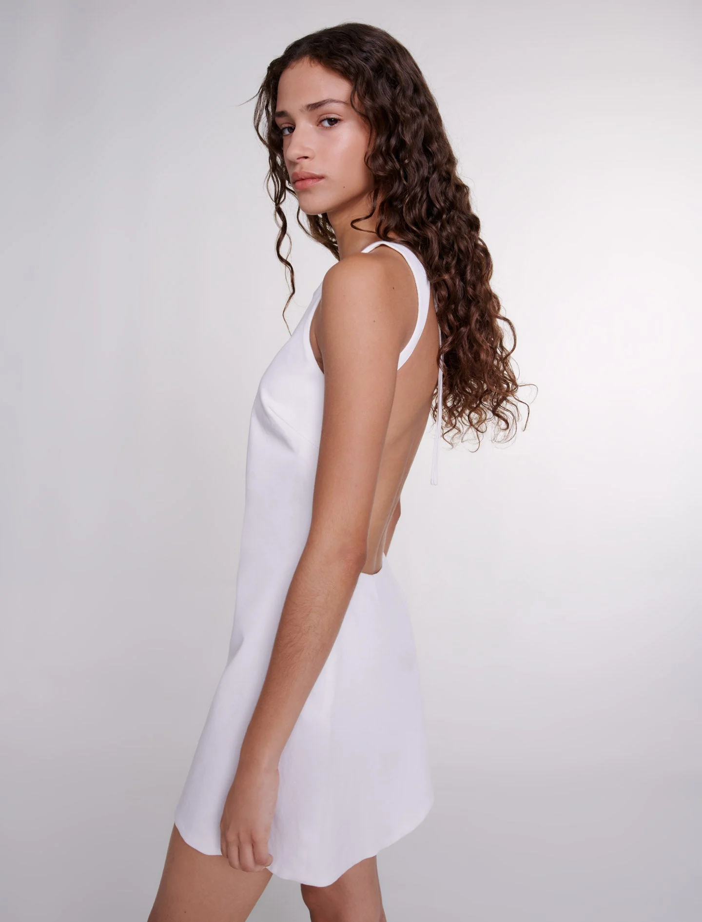 Vestido con espalda descubierta - Imagen 3