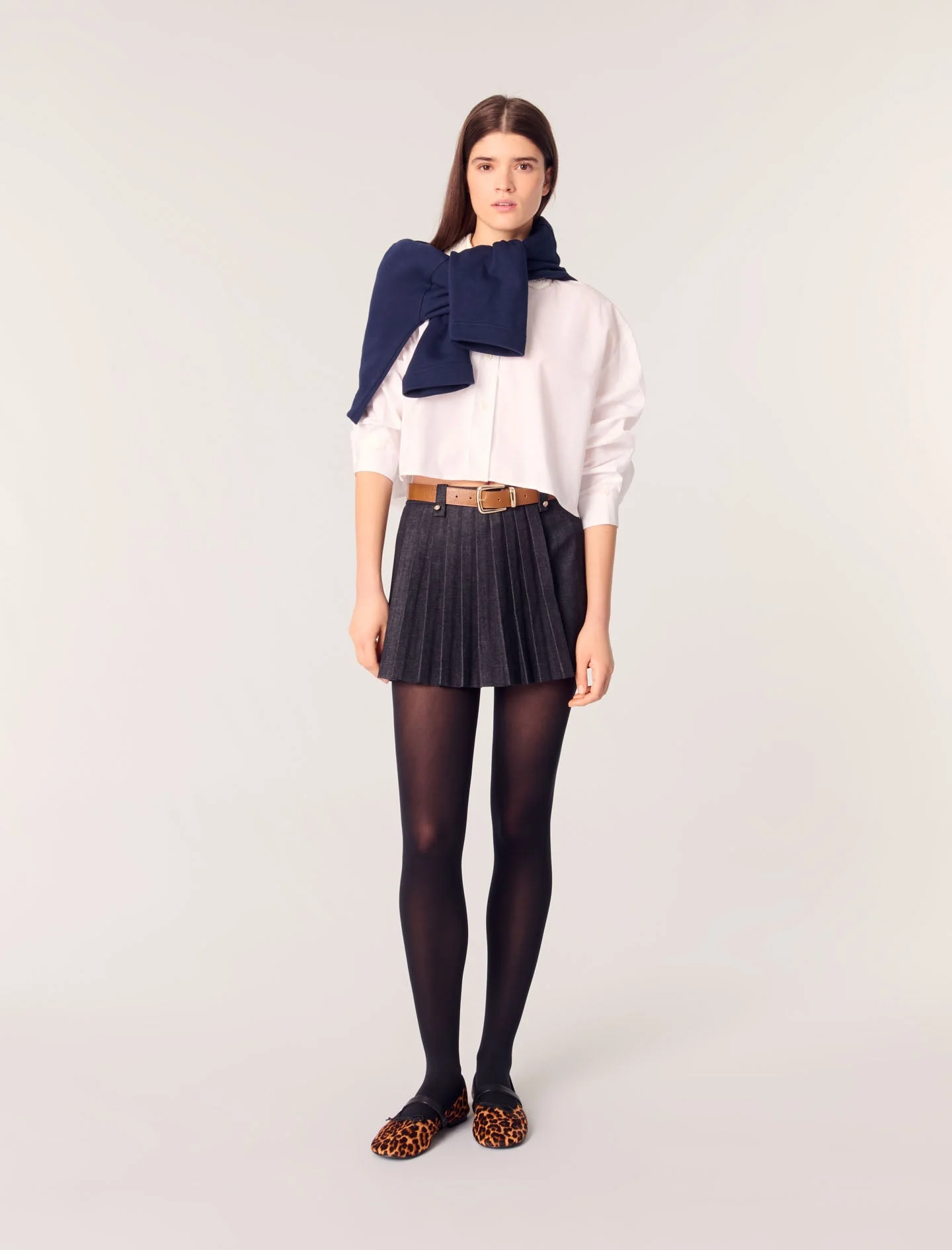 Short trampantojo de denim plisado