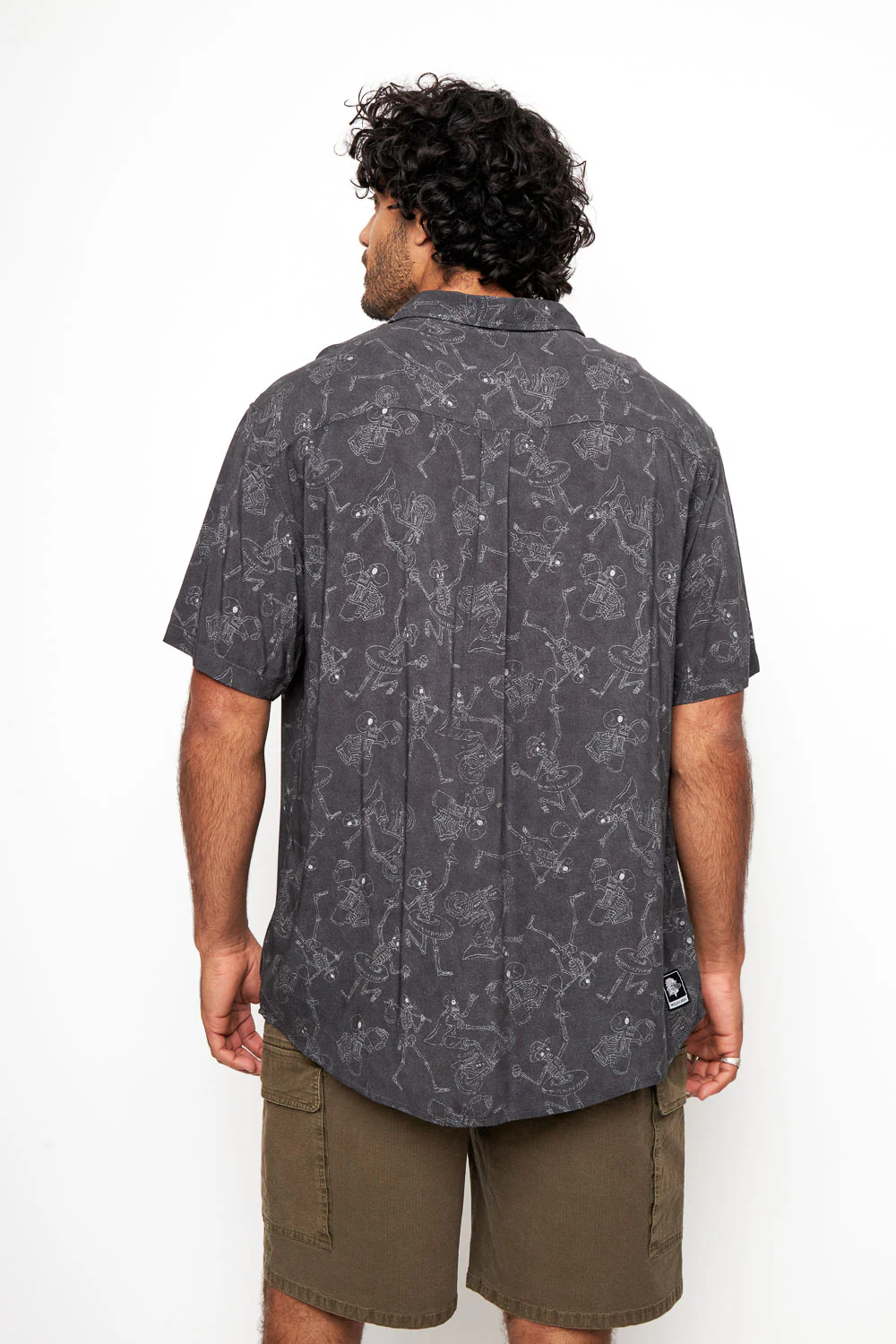 Camisa Mero Calaveras Hombre ECOVERO™ - Imagen 4