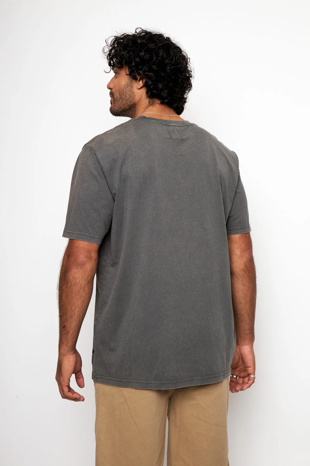 Polera Soles Orgánica Gris Hombre - Imagen 5