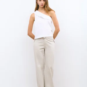 Camiseta algodón volante bordado