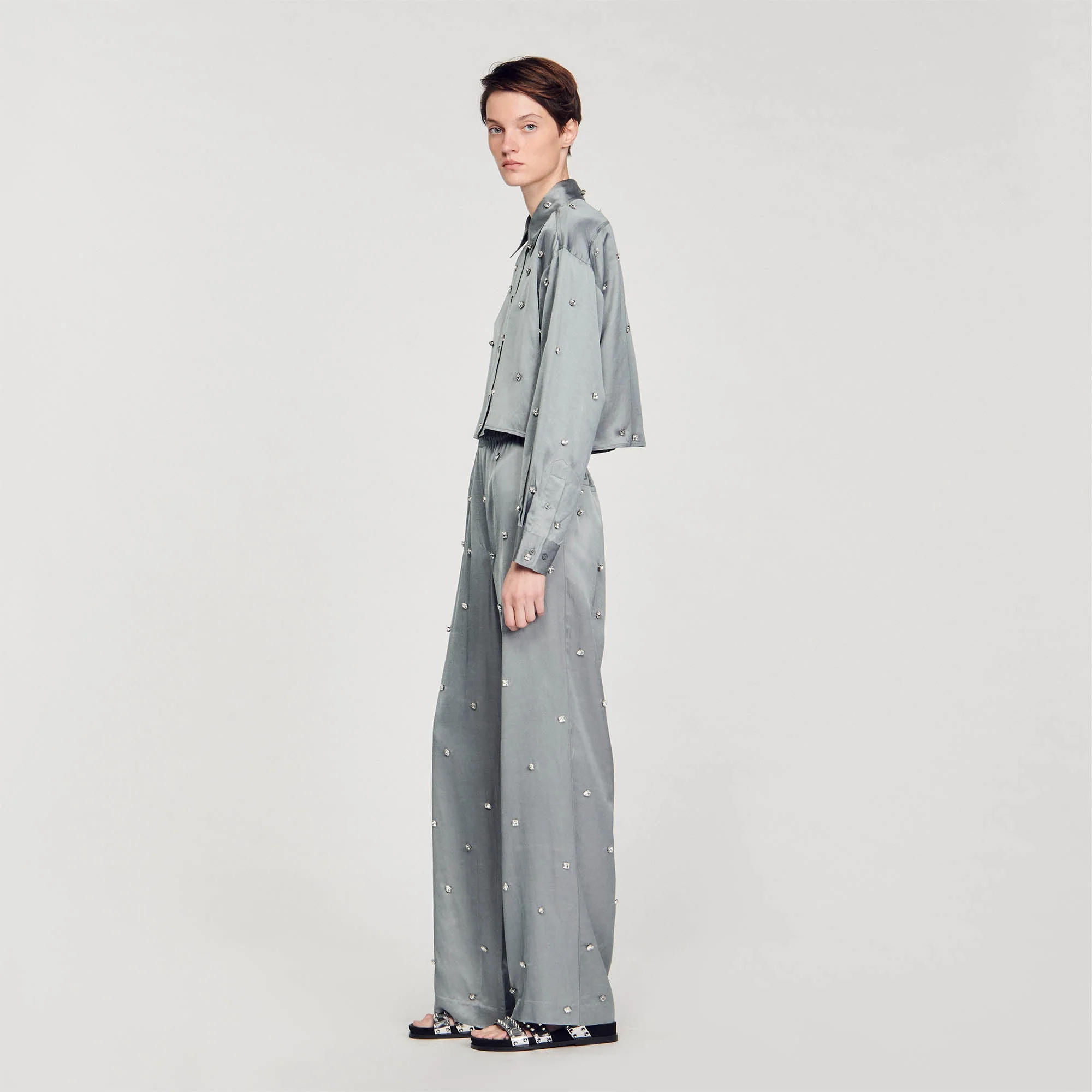 Camisa satinada decorada con strass - Imagen 4