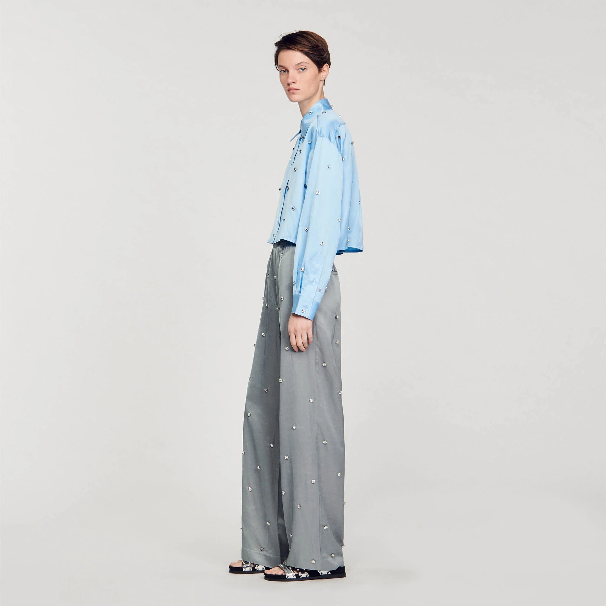 Camisa satinada decorada con strass - Imagen 4