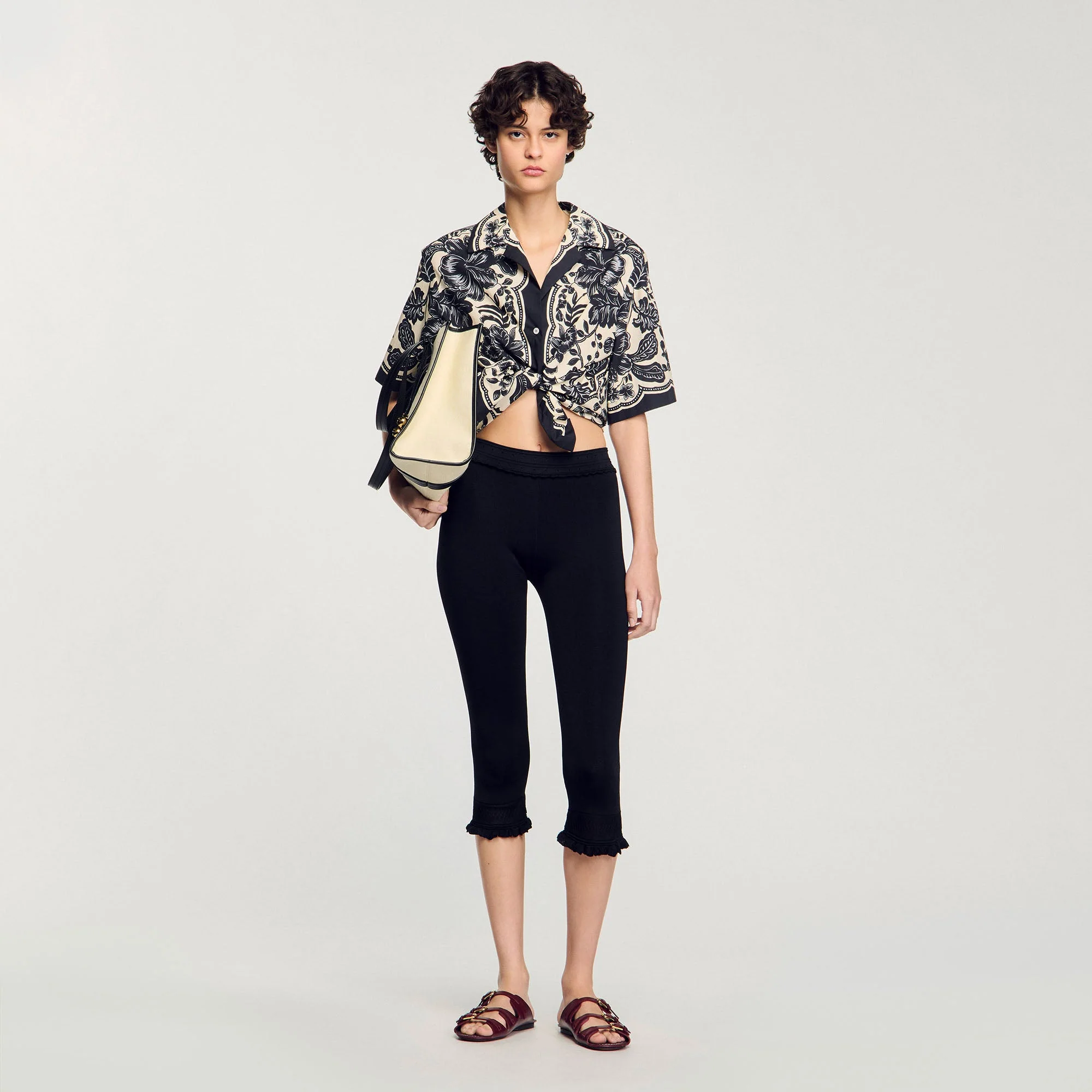 Camisa con estampado floral