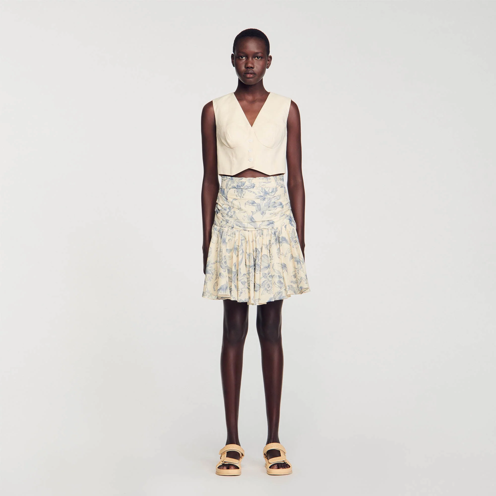 Falda de flores con volantes - Imagen 3