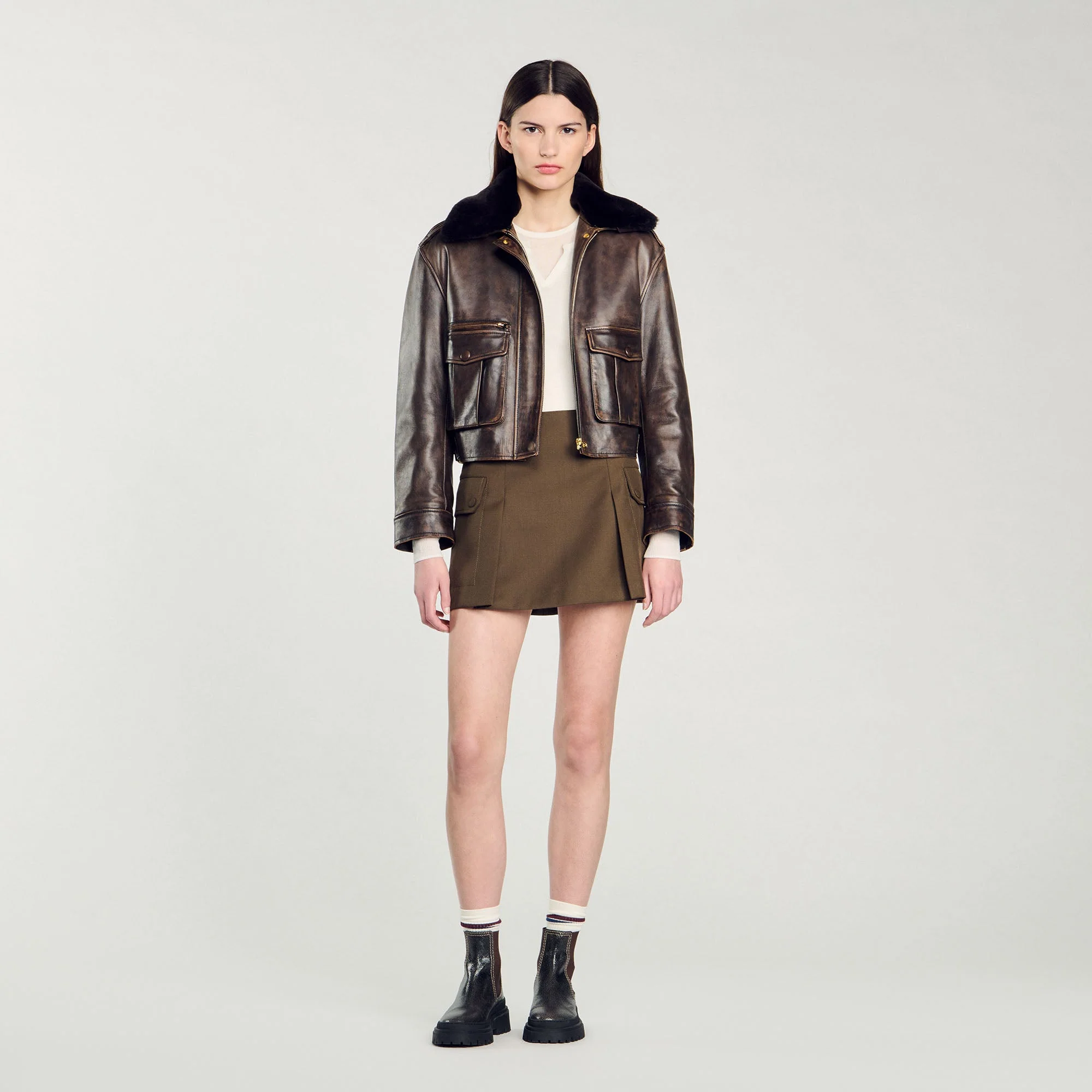 Falda corta con bolsillos - Imagen 4