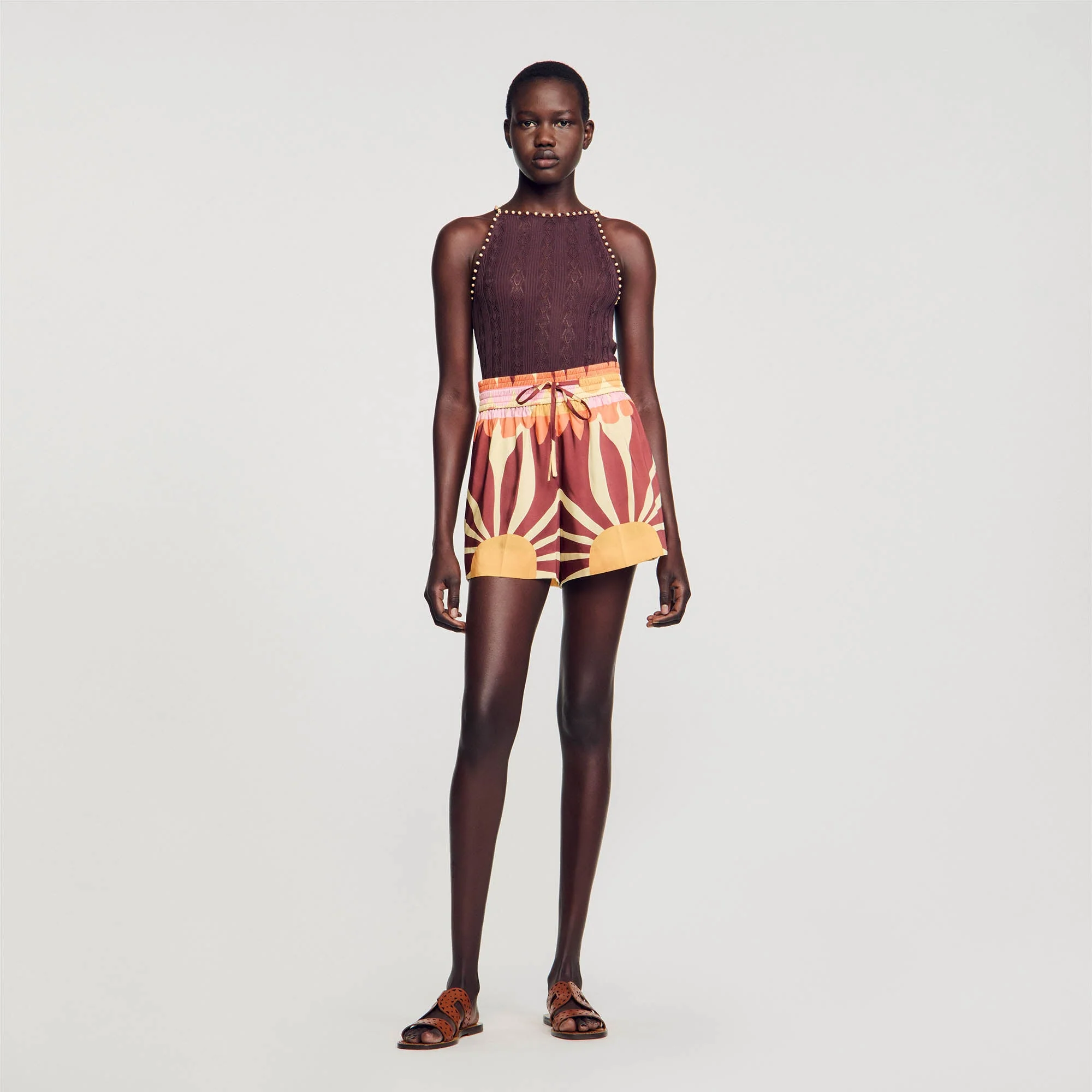 Top de punto con pedrería