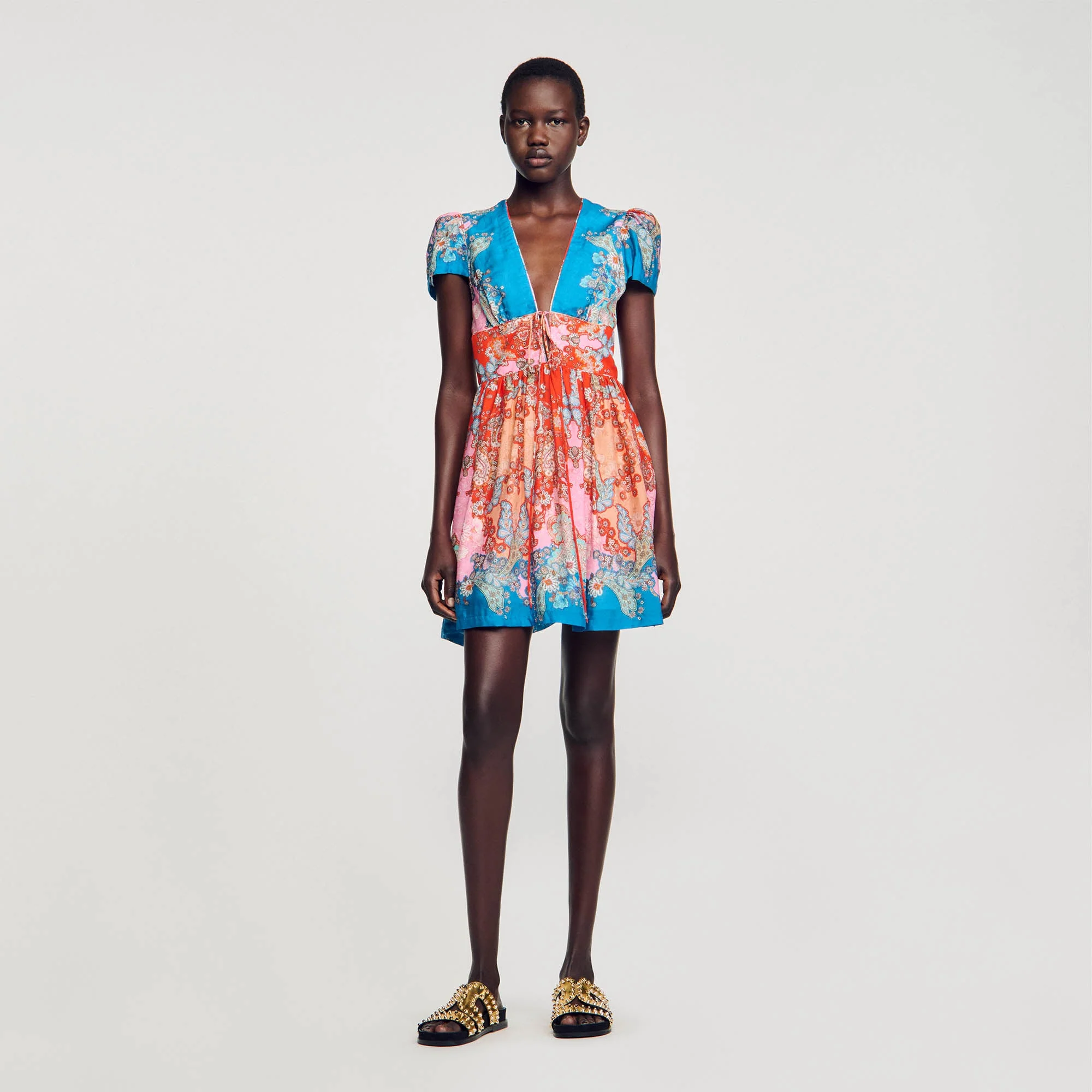 Vestido corto estampado - Imagen 6