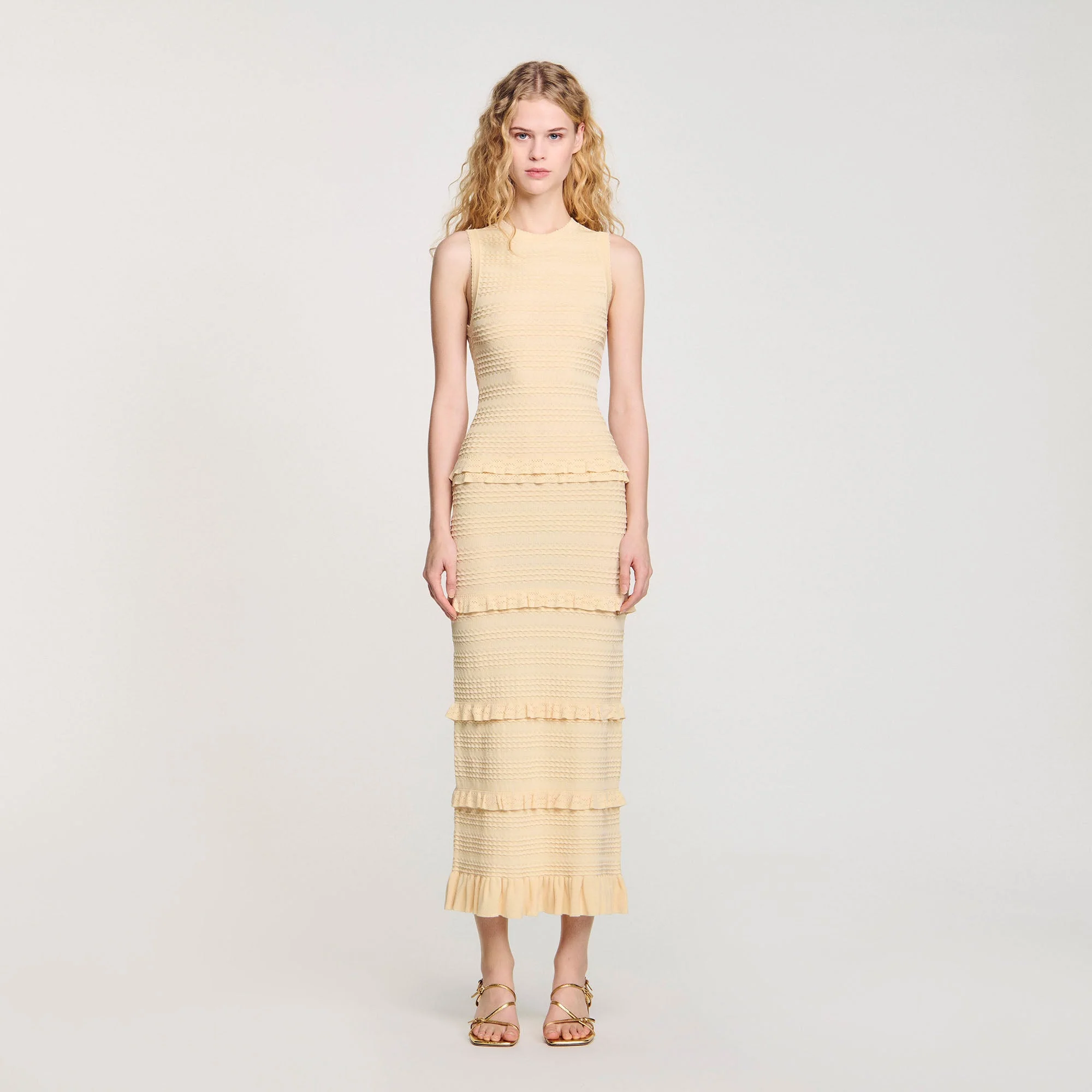 Vestido largo de punto con volantes - Imagen 7