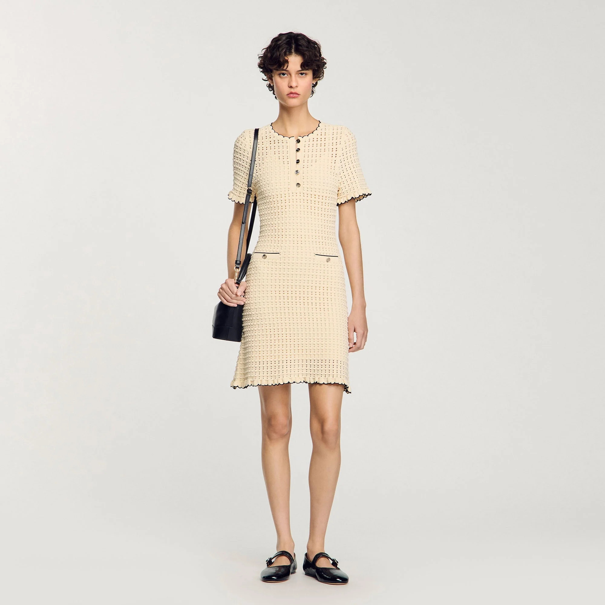 Vestido corto de punto