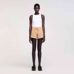 Pantalón corto con strass