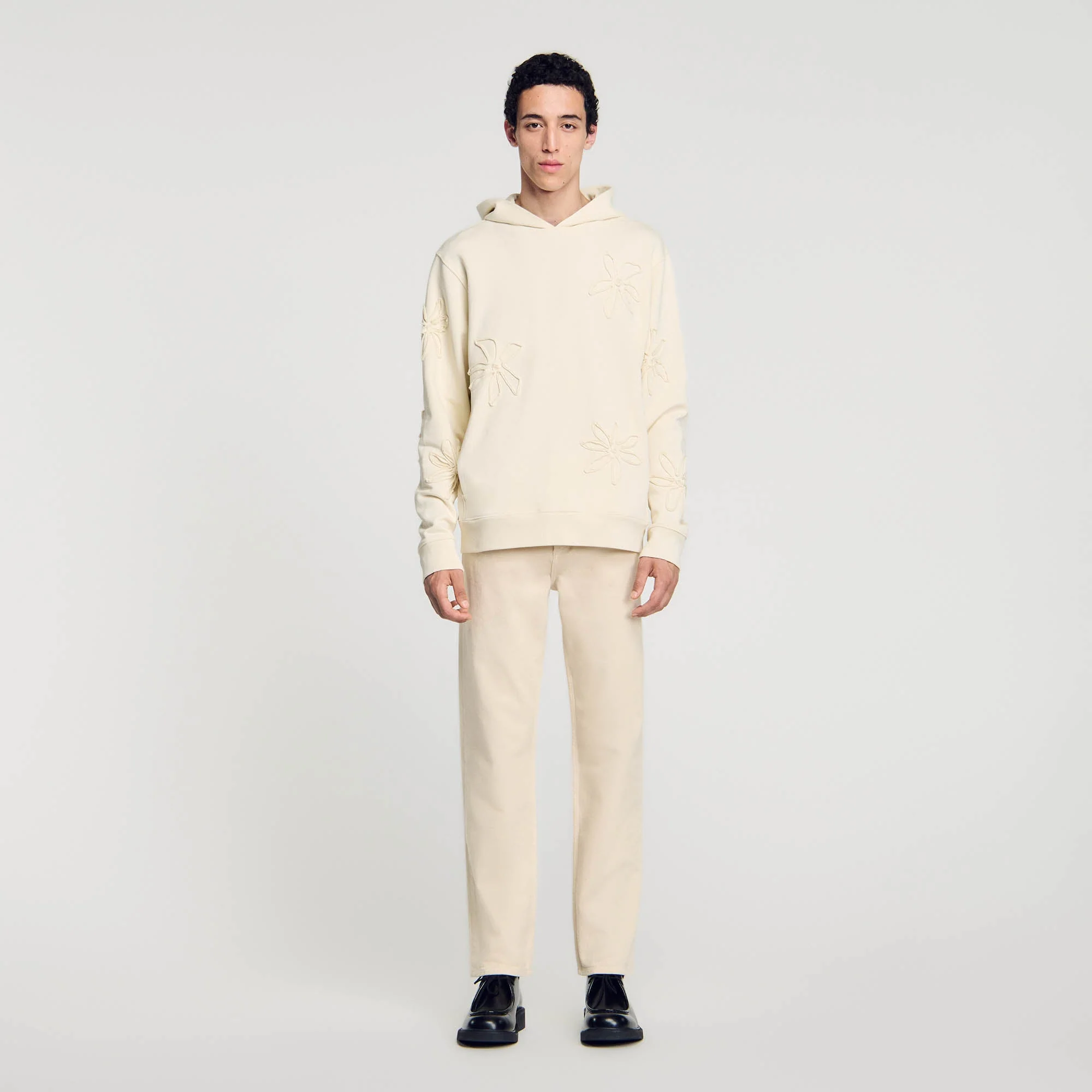 Sudadera con capucha adornada con flores - Imagen 6