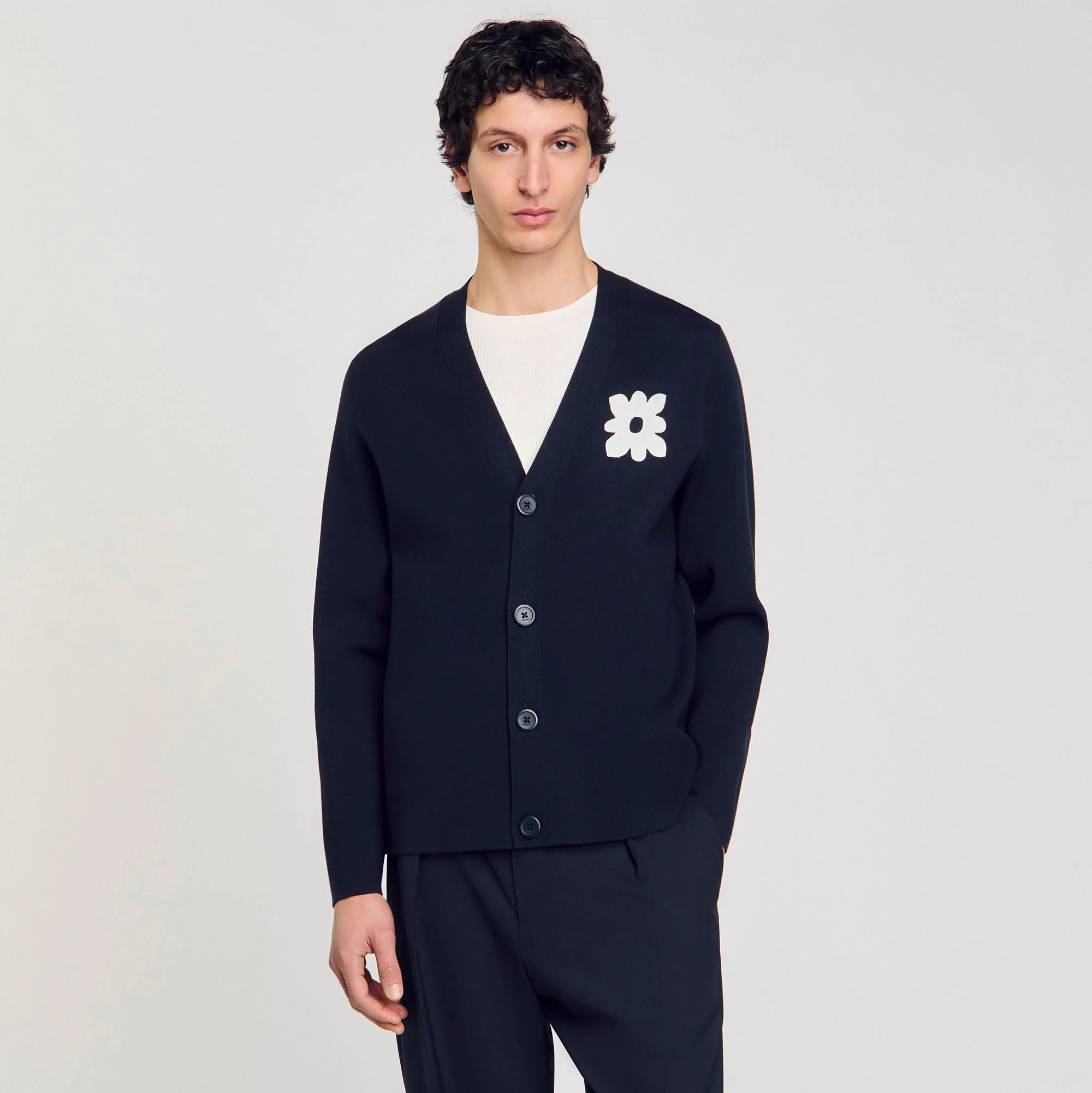 Cárdigan con detalle de flor - Imagen 5