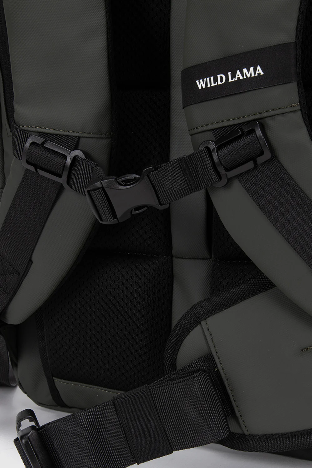 Mochila Travel Baku L Reciclada Verde 44L. - Imagen 5