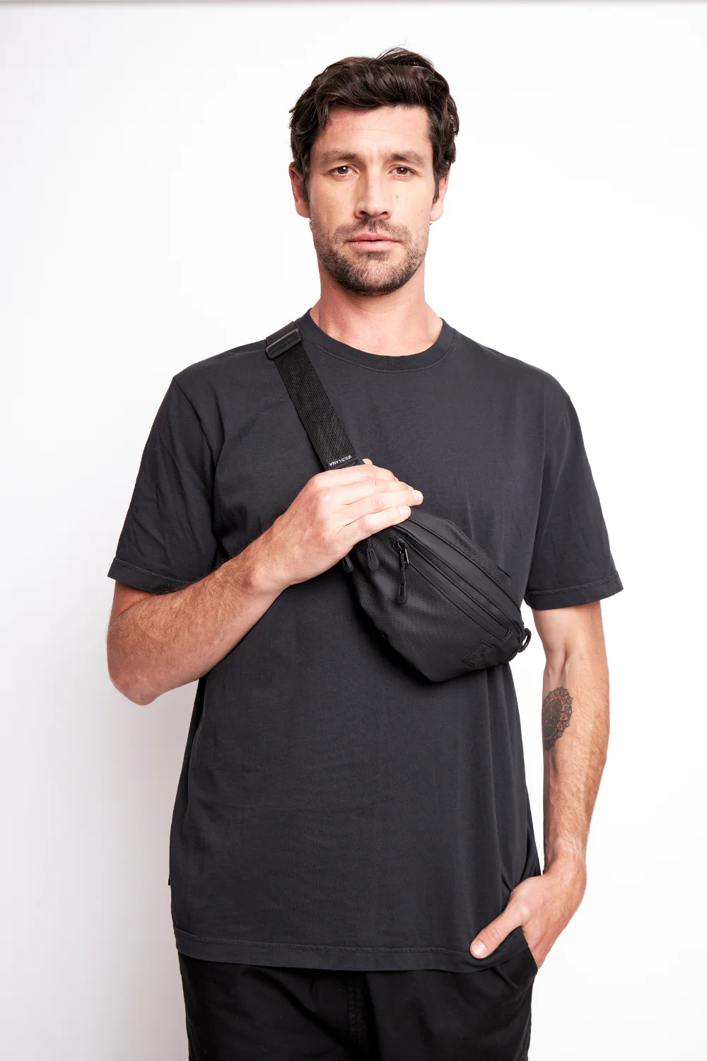 Banano Bold Reciclado Negro