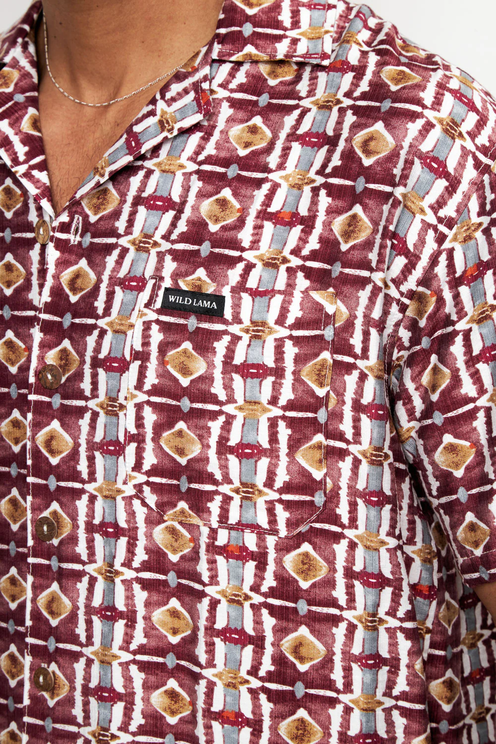 Guayabera Ecuador Burdeo Hombre - Imagen 6