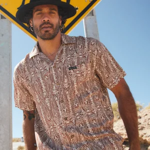 Guayabera Ecuador Paisley Burdeo Hombre