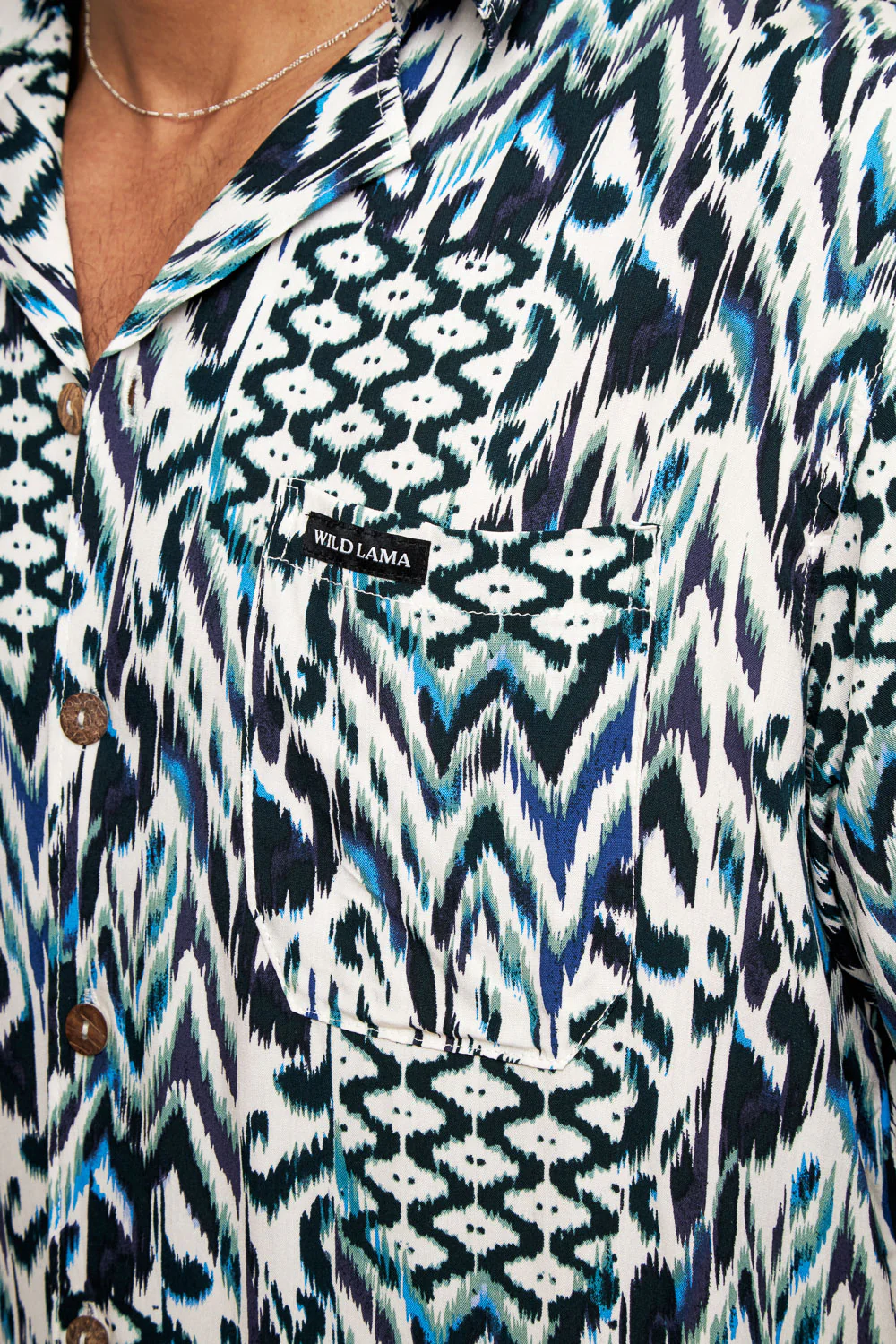 Guayabera Ecuador Print Azul Hombre - Imagen 6