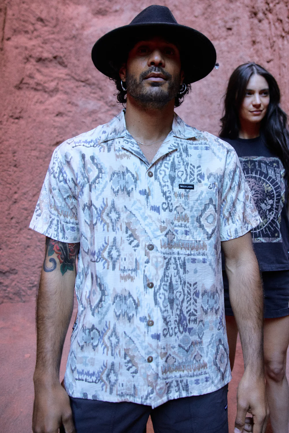 Guayabera Ecuador Print Beige Hombre