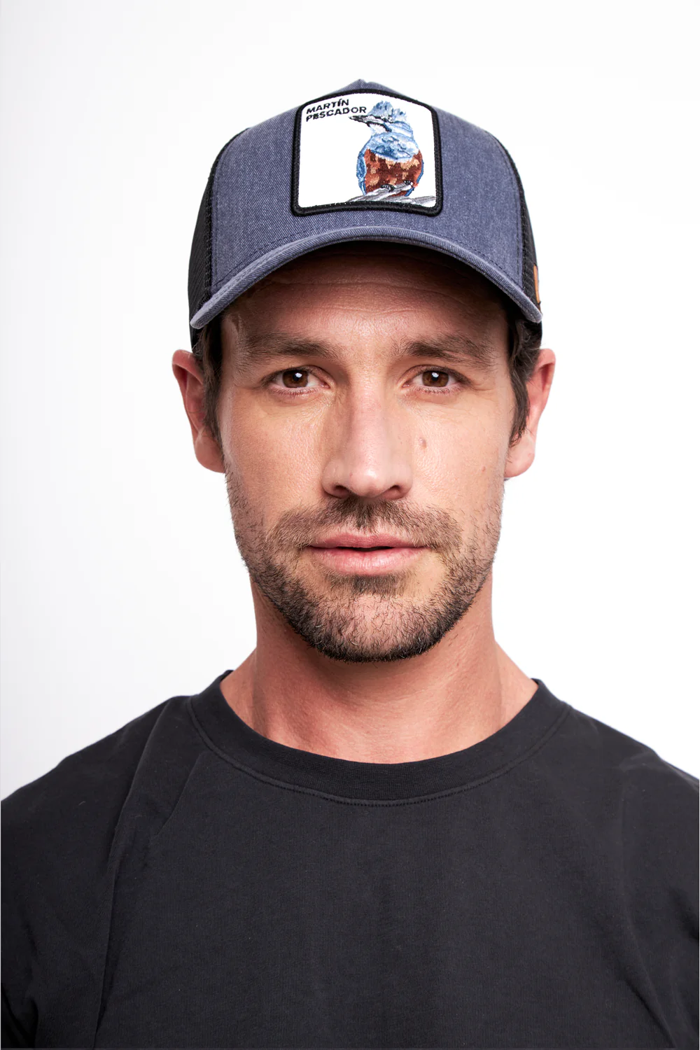Jockey Martín Pescador Con Causa Azul Marino