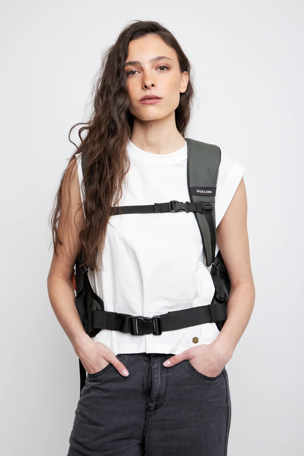 Mochila Travel Baku L Reciclada Verde 44L. - Imagen 9