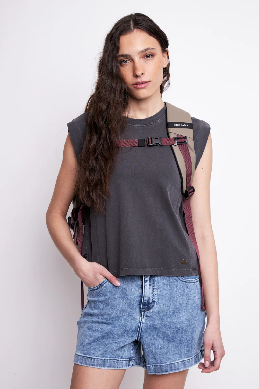 Mochila Travel Baku M Reciclada Beige 26L. - Imagen 8