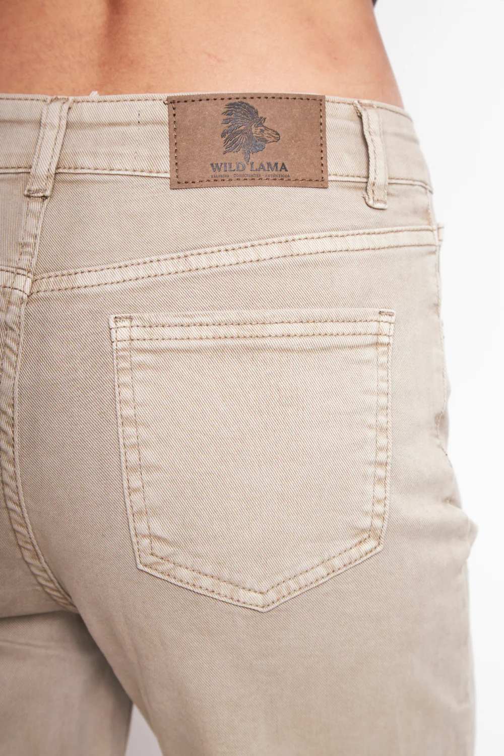 Pantalón Amaru Orgánico Camel Mujer - Imagen 6