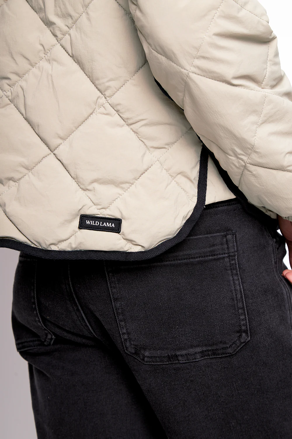 Parka Primaloft Alira Reciclada Beige Mujer - Imagen 7