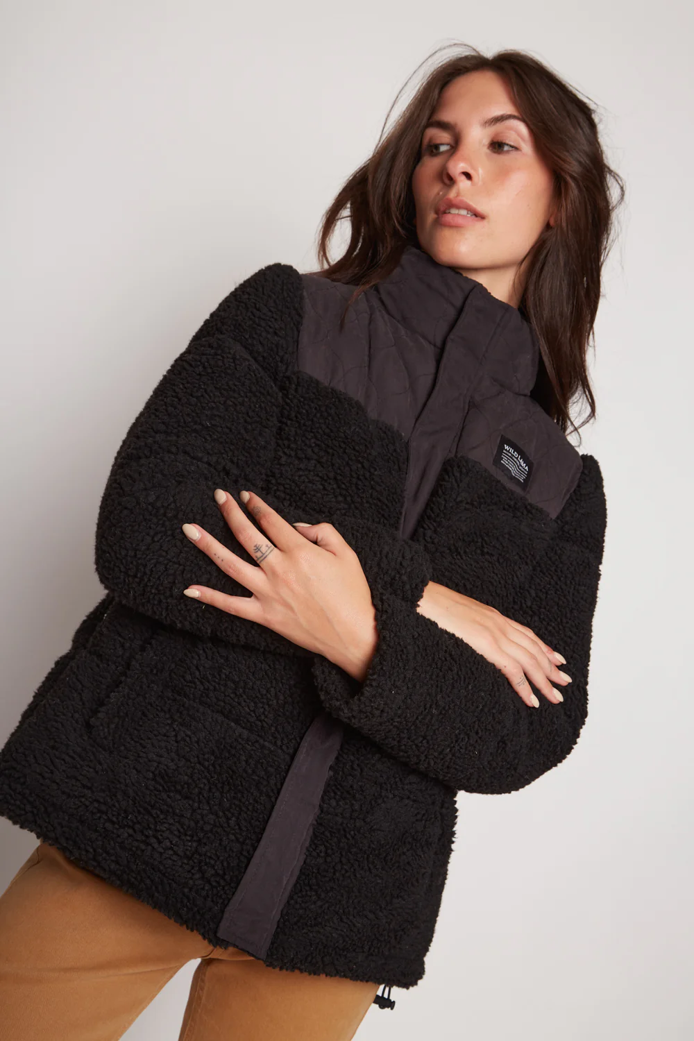 Parka Puffa Teddy Reciclada Negra Mujer - Imagen 7